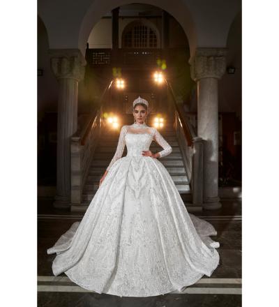 İlizyon Yaka Uzun Kol Detaylı Kasnak Prenses Gelinlik