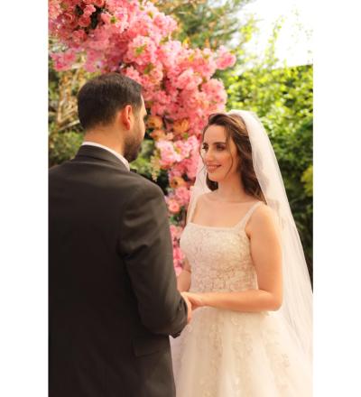 Kare Yaka Kristal Taş İşlemeli A Kesim Gelinlik 