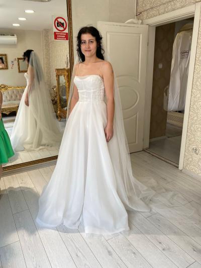 Karolin Kumaş Sapagetti Askı Gelinlik Modeli