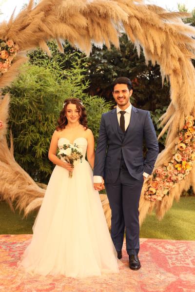 Kasnak İşleme Dizaynlı A Kesim Gelinlik Modeli