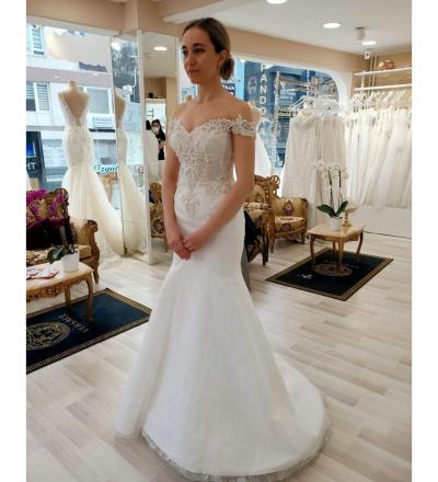 Lady Yaka İşleme Detaylı Balık Gelinlik 