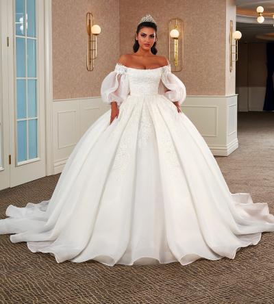 Straplez Yaka Uzun Kol Prenses Gelinlik 