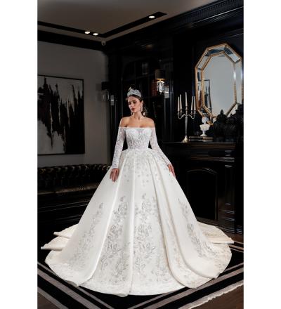 Straplez Yaka Uzun Kol Prenses Gelinlik 